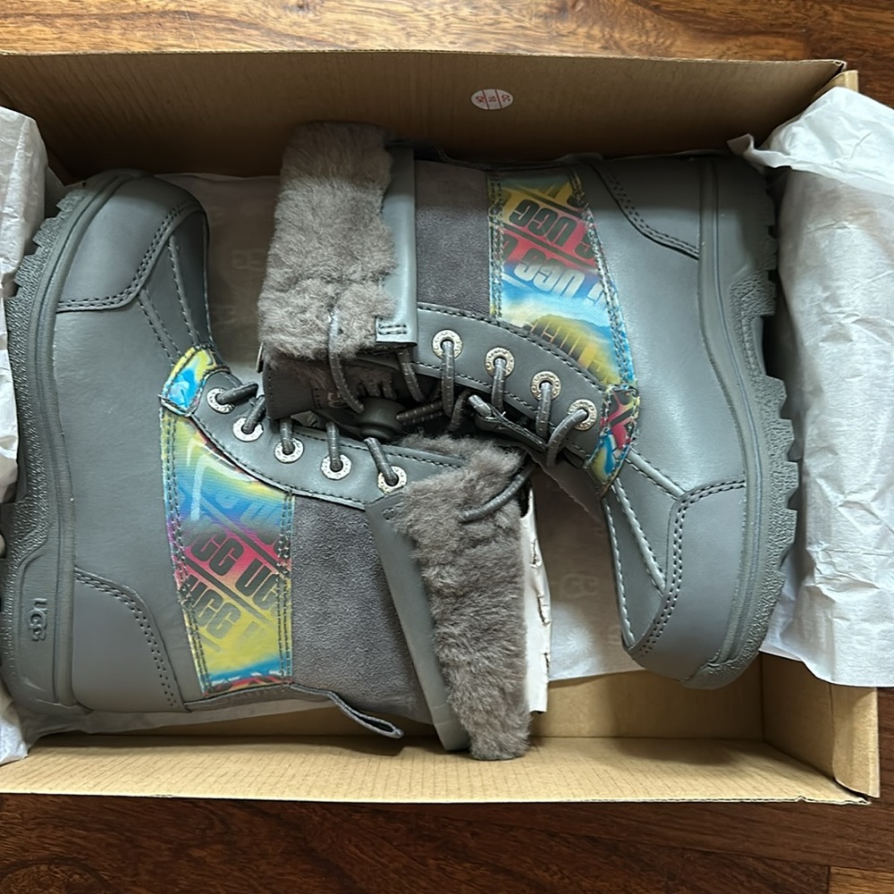 Kids UGG K Butte II Chromatic Boots
